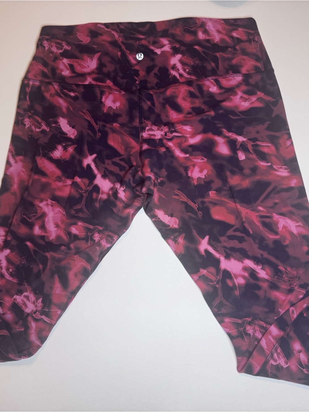 lululemon Align™ High-Rise Pant 28 in Marbled maroon, pink, black snd grey - Picture 3 of 5